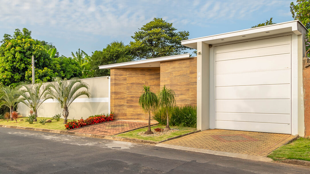 Arquitetura Residencial Leandro Gasparini Pedreira SP